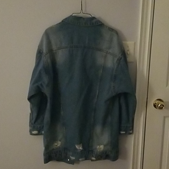 Fashion Nova Oversized Jean Jacket - Picture 5 of 5